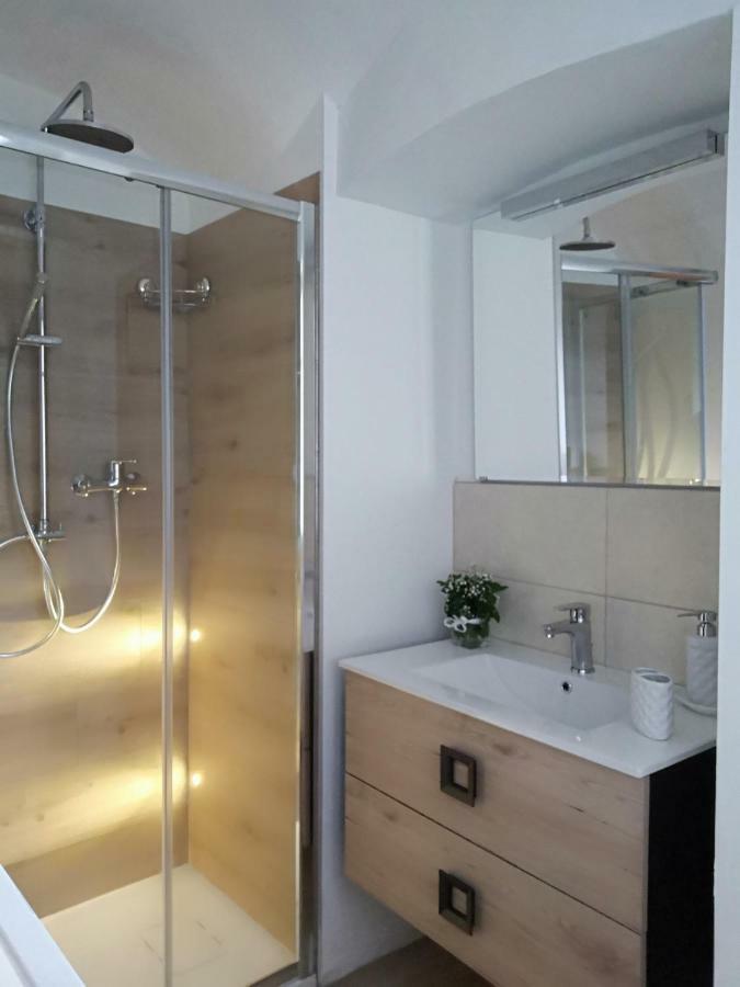 Domus Praetoria Appartement Aosta Buitenkant foto